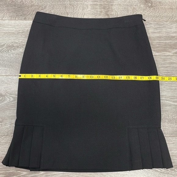 Tahari Arthur Levine Julie Pencil Skirt Side Hem Pleats 6P - Picture 5 of 13